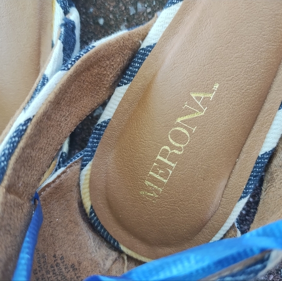 Merona Women Pointy Toed Striped Flats Size 7 - Picture 4 of 6